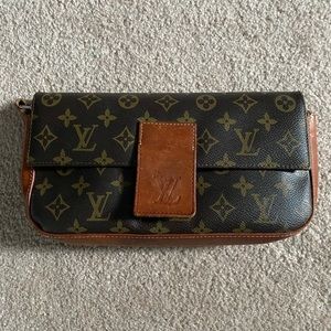 vintage LV clutch